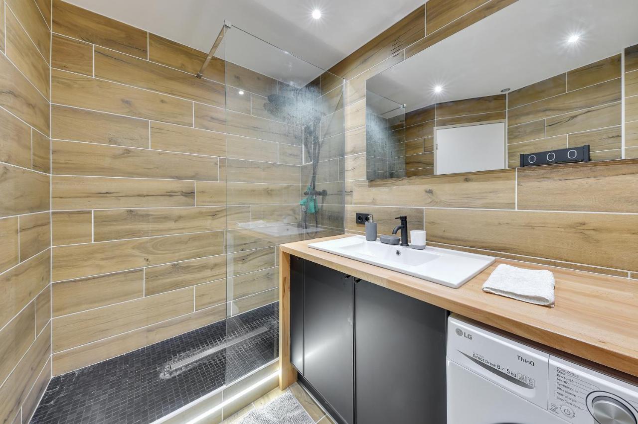 Апартаменты Chic Apart With Parking And Balcony Вильнёв-ла-Гарен Экстерьер фото